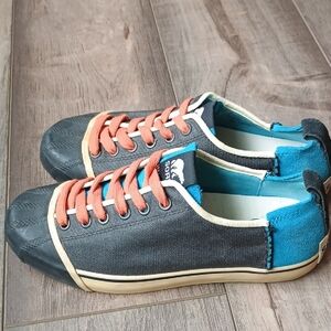 Sorel Teal and Black Sneakers with Orange Laces